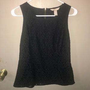 Banana Republic Size 2 Eyelet Top in Black